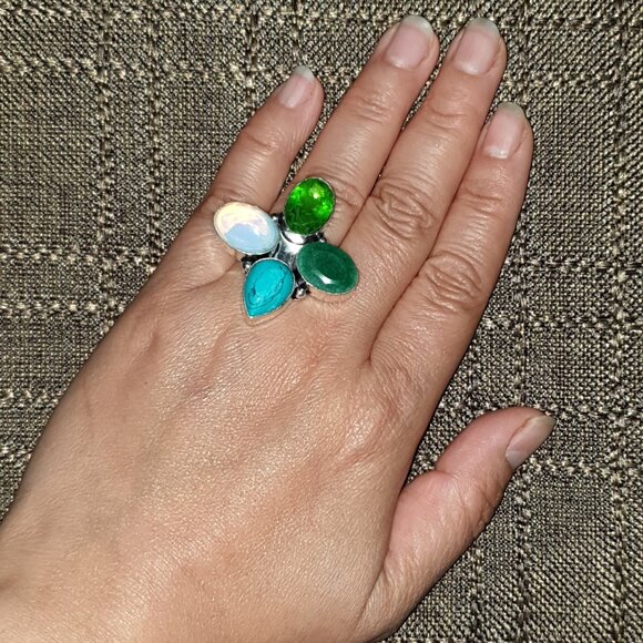 Bold Vintage Sterling Silver Multi-Gemstone Floral Cluster Statement Ring - Picture 4 of 15